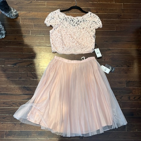 Adrianna Papell Dresses & Skirts - Adrianna Papell 2 Piece